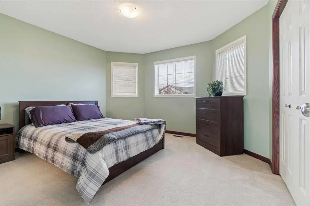 69 Rocky Ridge Heath NW