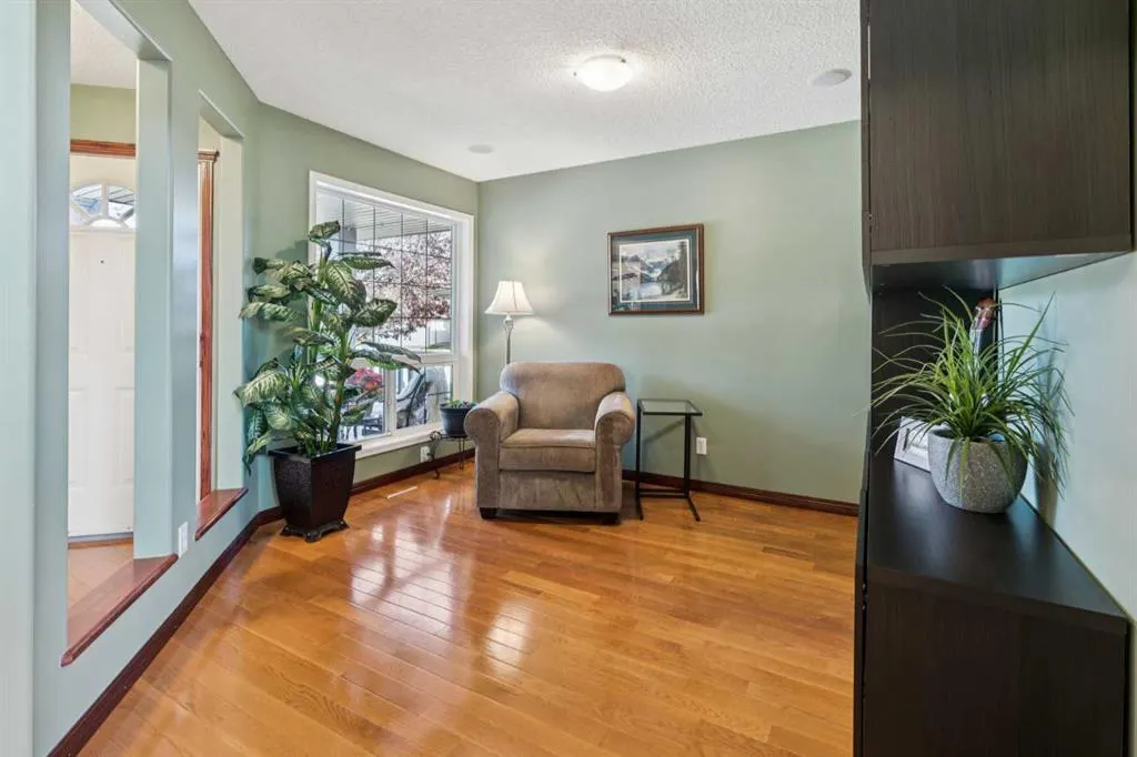 69 Rocky Ridge Heath NW