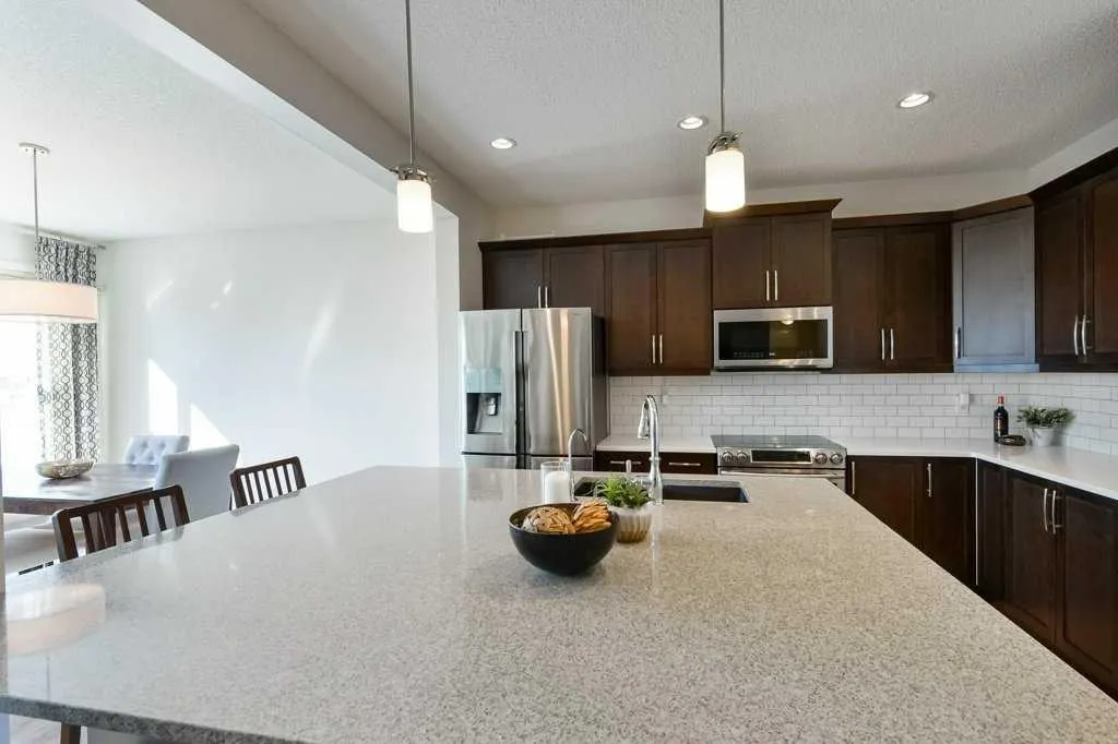 28 Auburn Glen Close SE