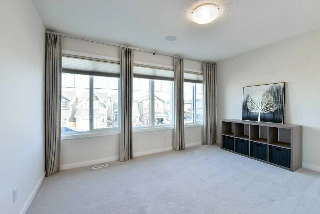 28 Auburn Glen Close SE
