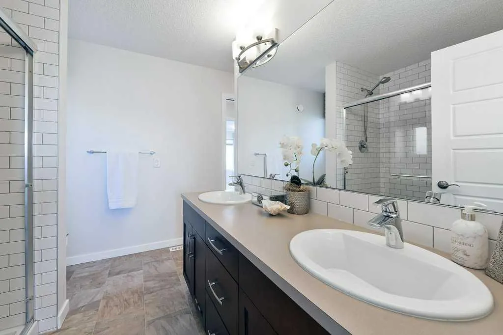 28 Auburn Glen Close SE