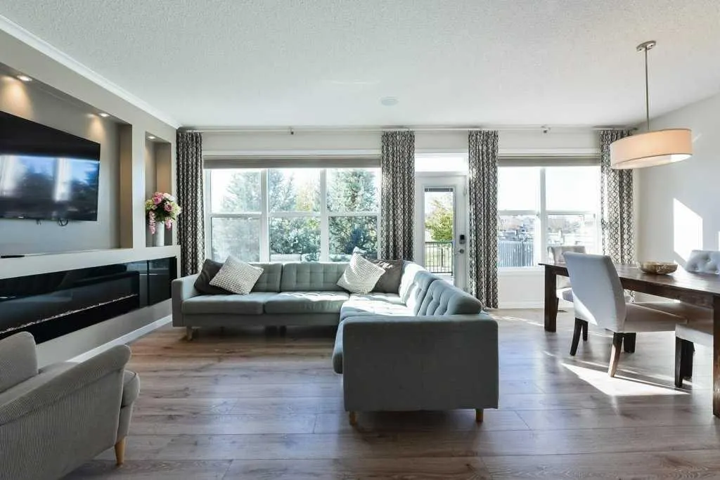 28 Auburn Glen Close SE