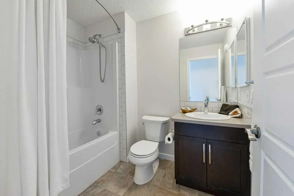 28 Auburn Glen Close SE