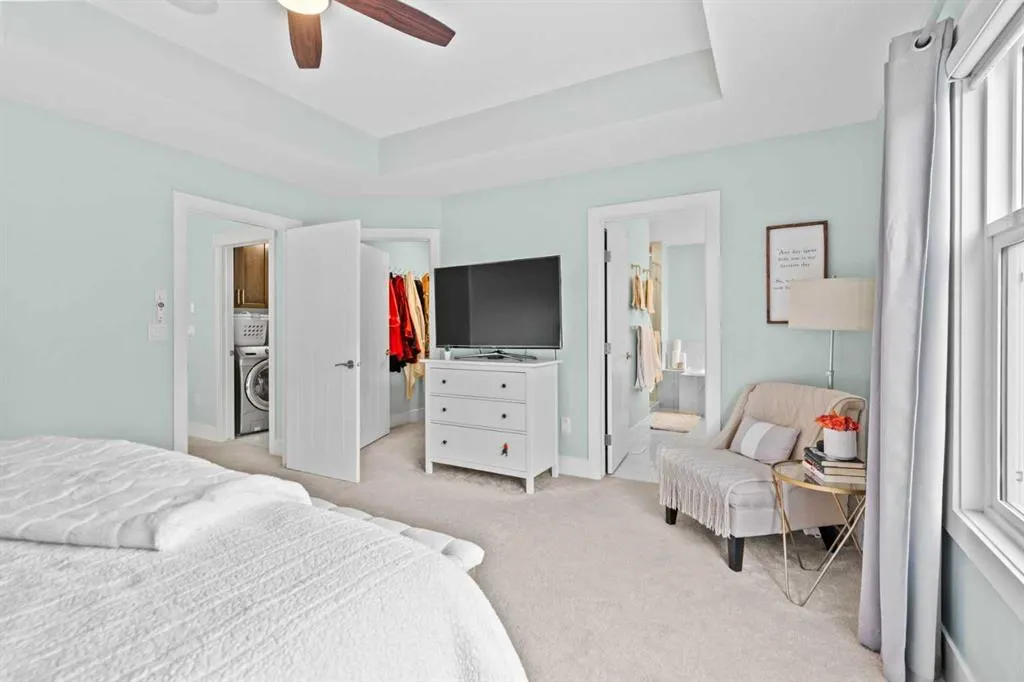 148 Baysprings Court SW