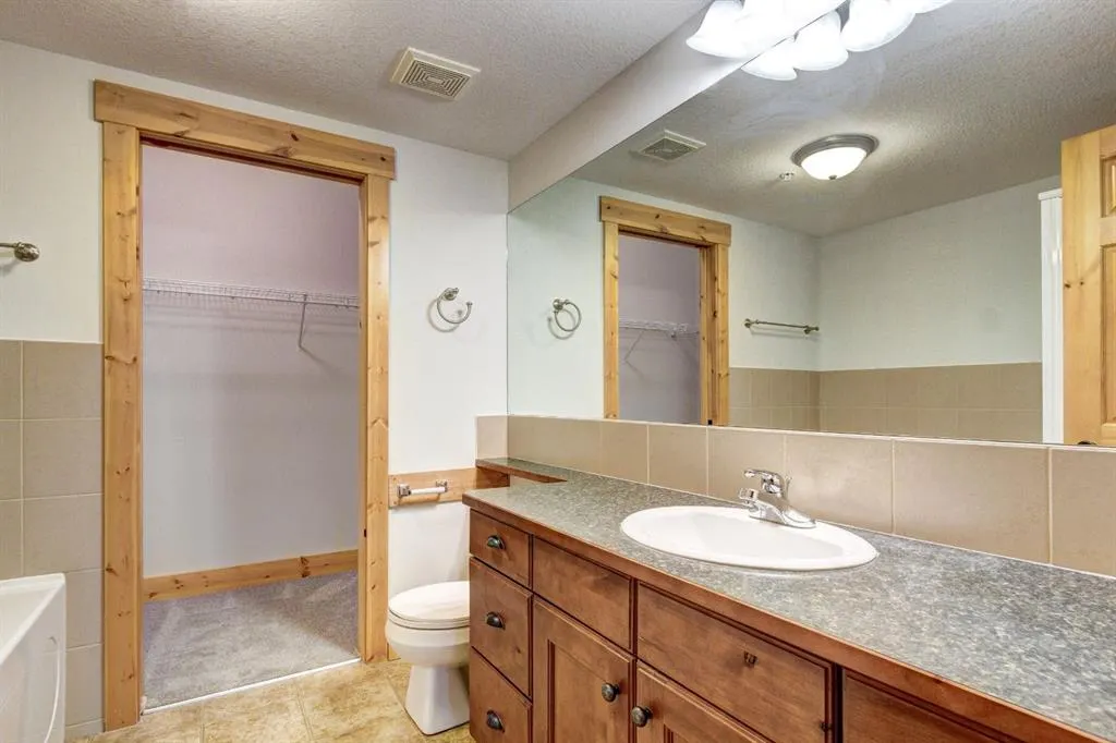 155 Crossbow Place, #215