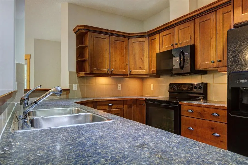 155 Crossbow Place, #215