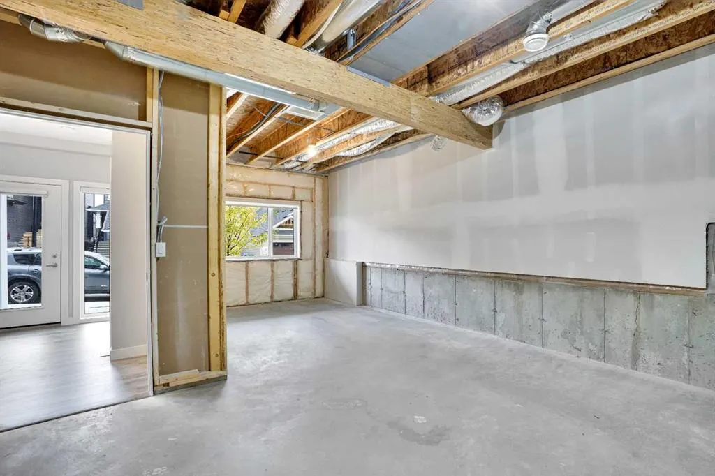 114 Crestridge Hill SW