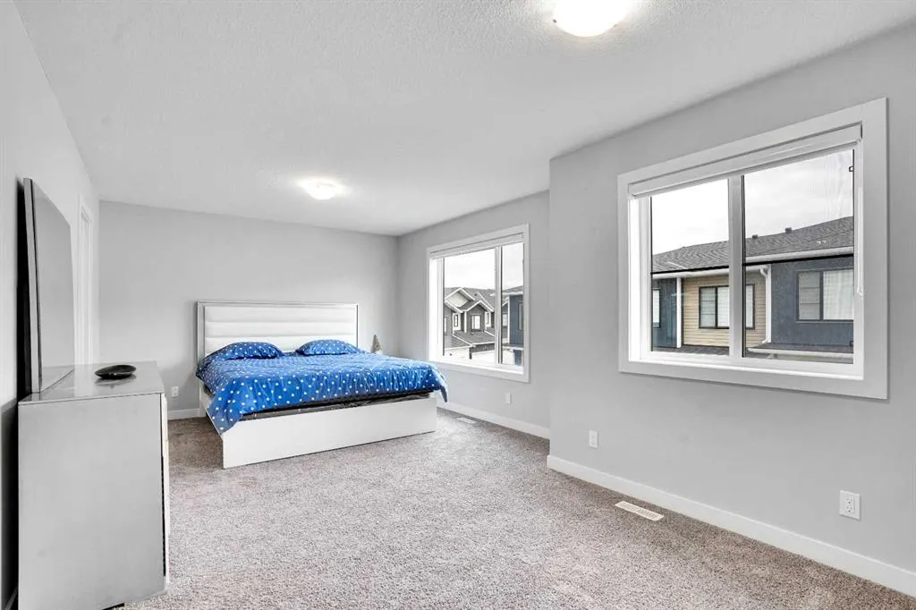 114 Crestridge Hill SW