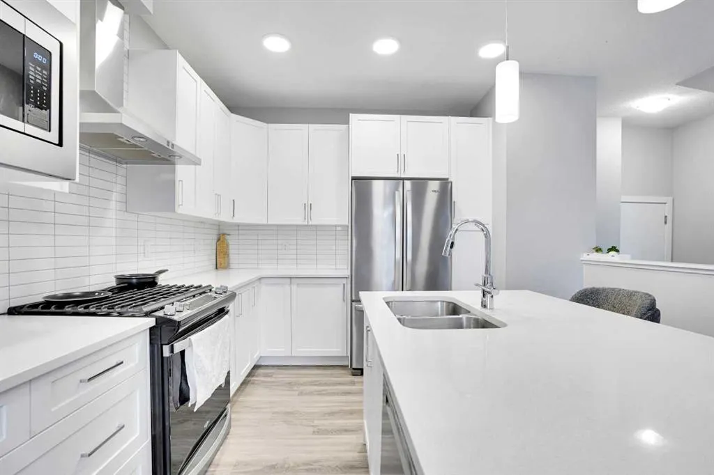 114 Crestridge Hill SW