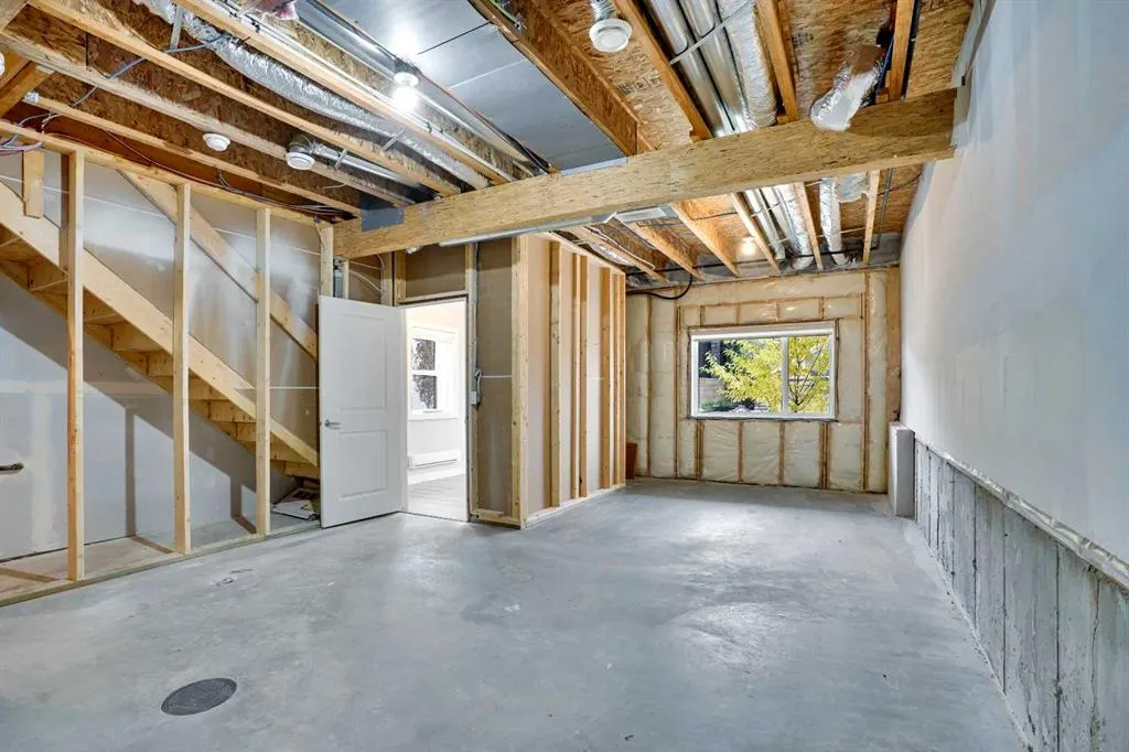 114 Crestridge Hill SW