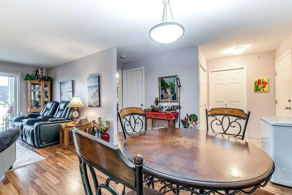 1648 Saamis Drive NW, #418