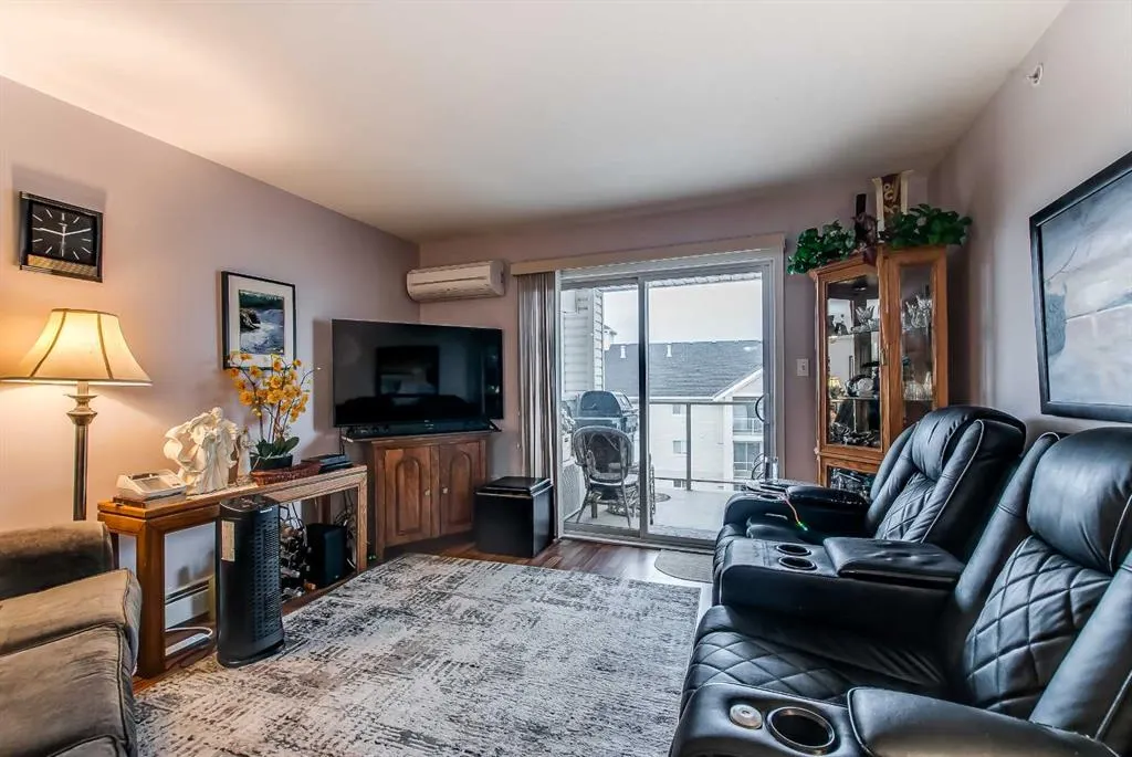 1648 Saamis Drive NW, #418