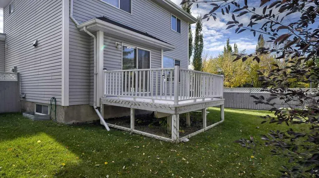 576 Douglas Glen Boulevard SE