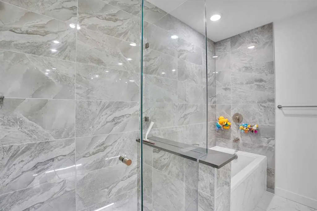 88 9 Street NE, #3