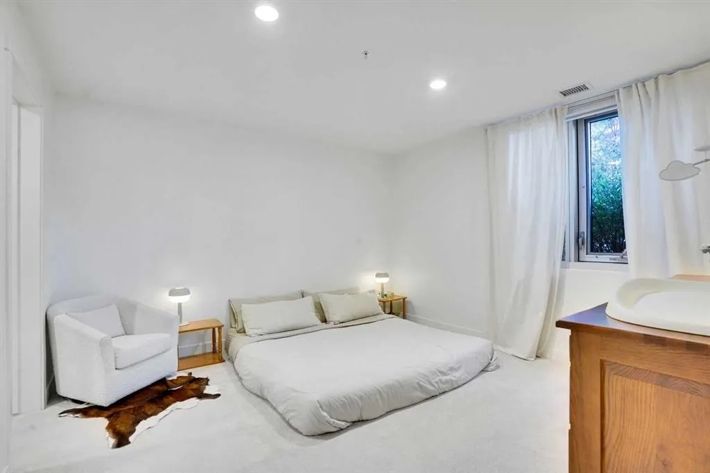 88 9 Street NE, #3