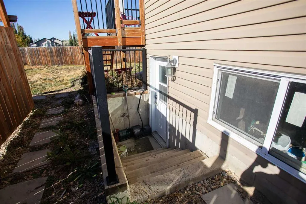 44 Mackenzie Crescent