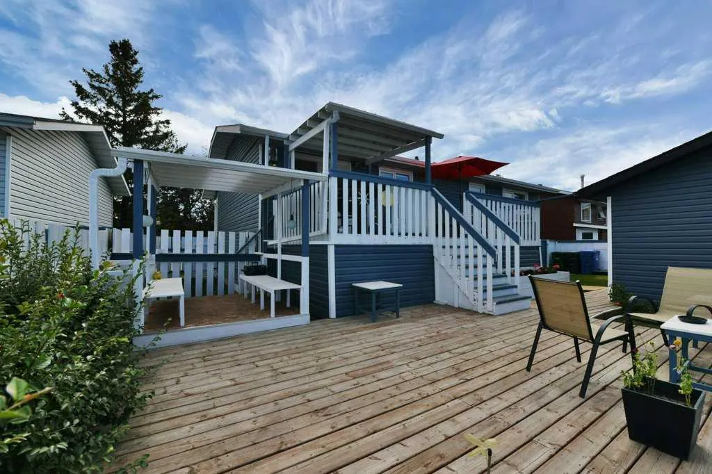 107 Patterson Crescent