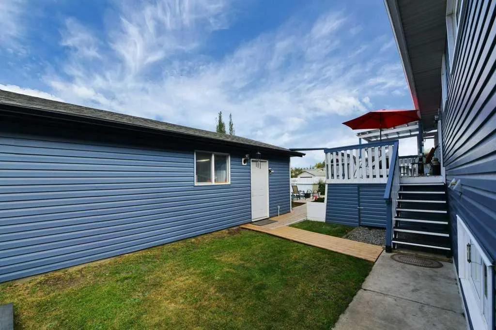 107 Patterson Crescent
