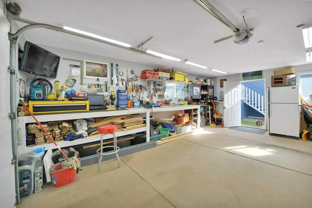107 Patterson Crescent
