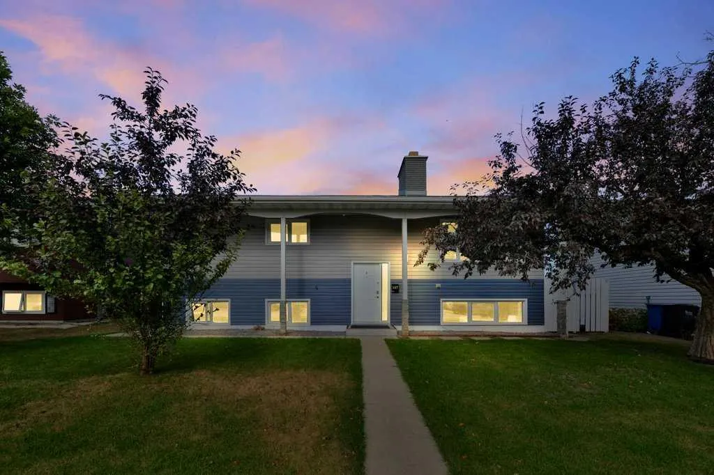 107 Patterson Crescent
