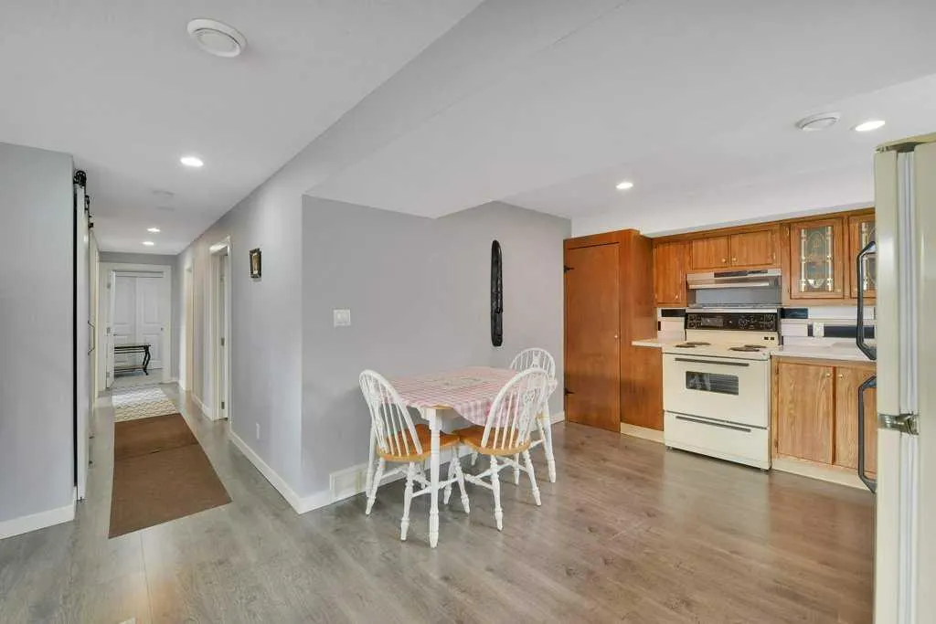 107 Patterson Crescent