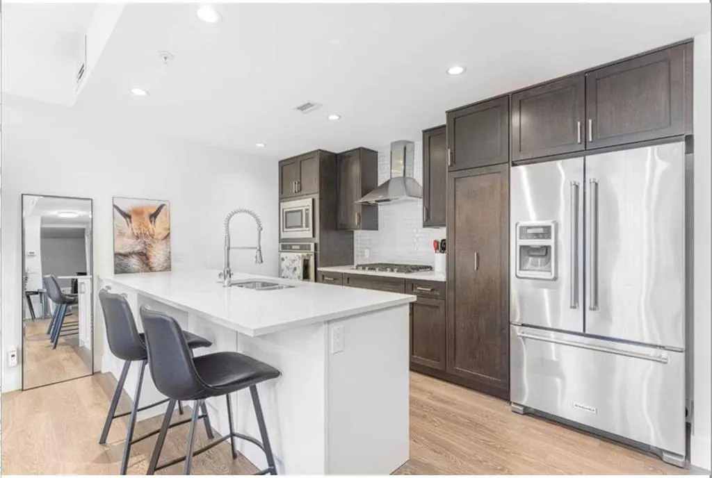 3320 3 Avenue NW, #106