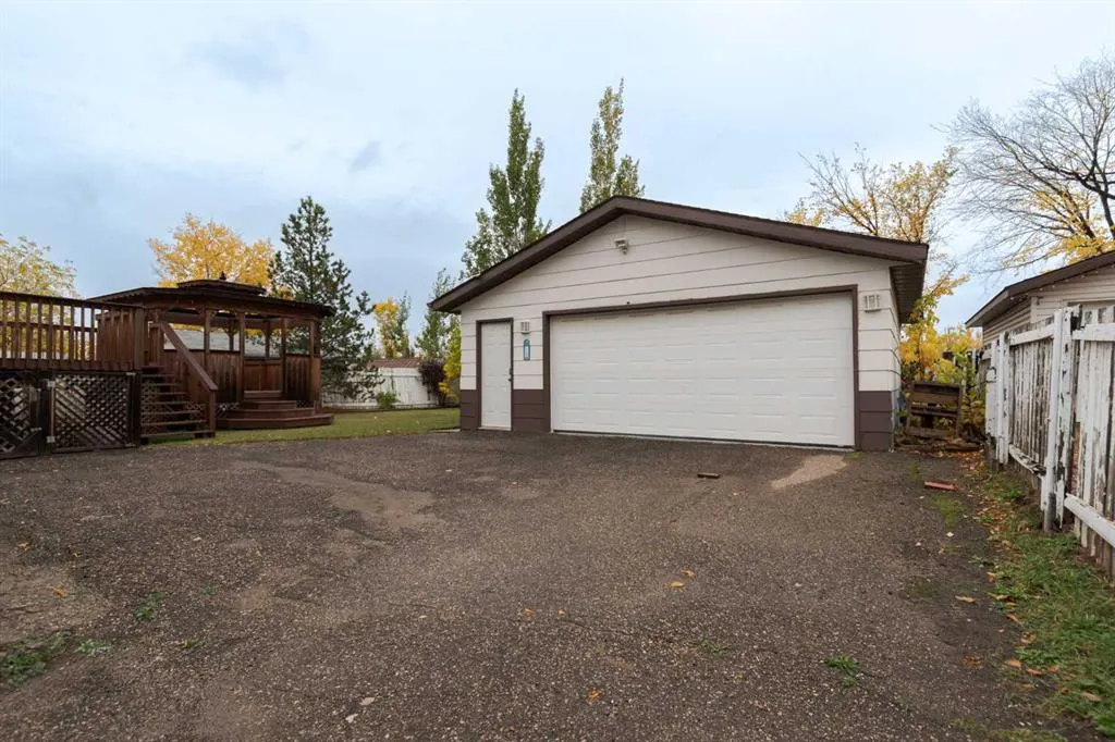 149 Farrell Crescent