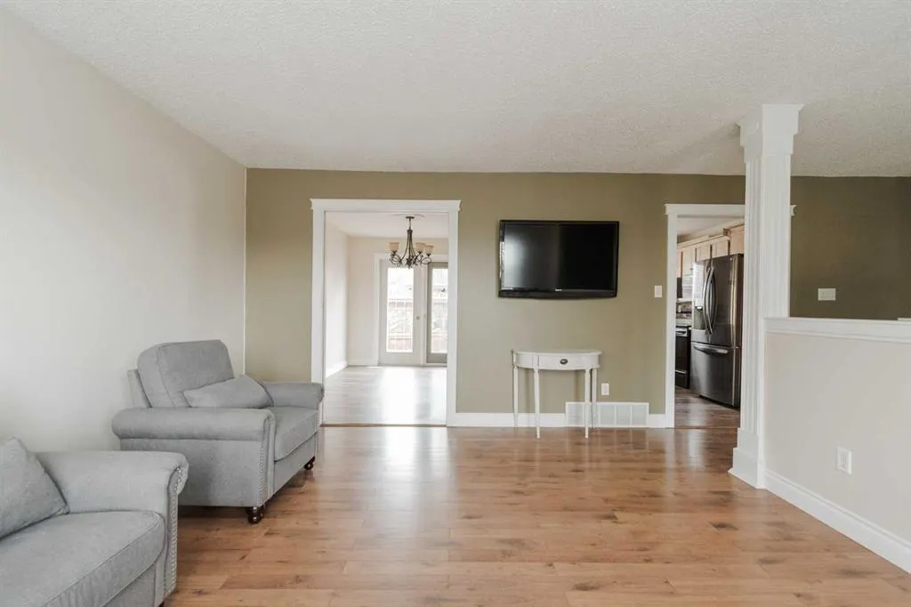 149 Farrell Crescent