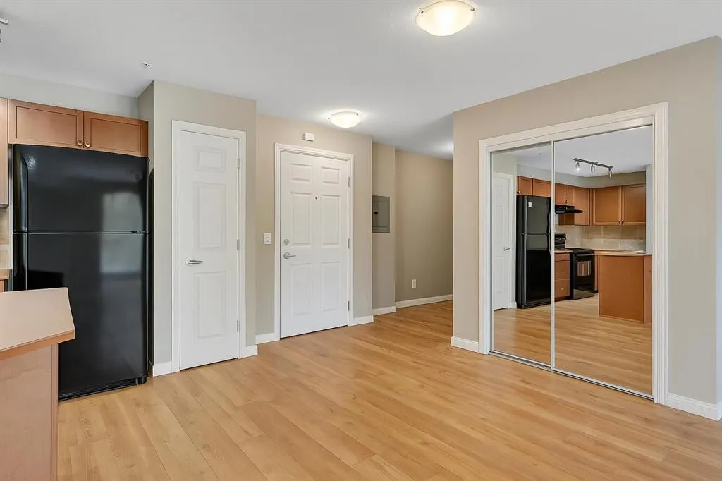 92 Crystal Shores Road, #3201
