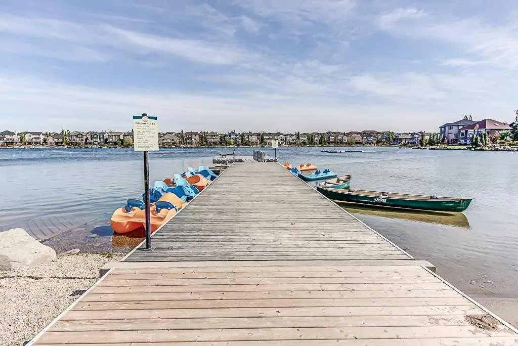 92 Crystal Shores Road, #3201