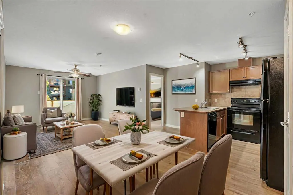 92 Crystal Shores Road, #3201
