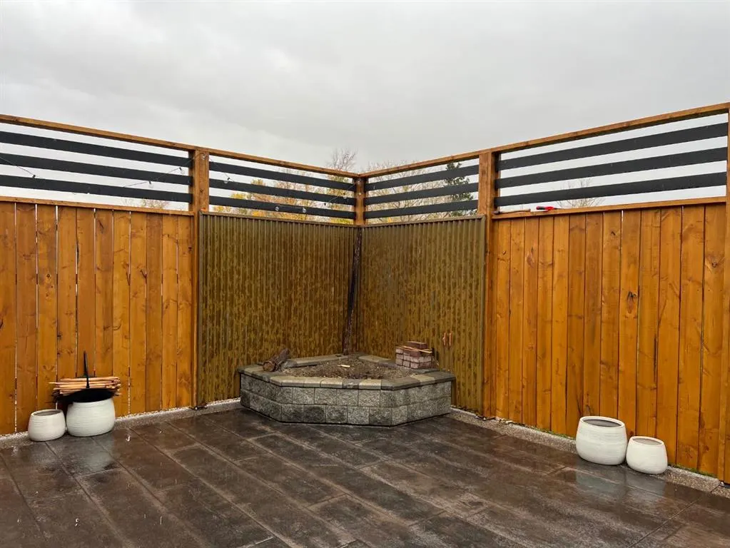 92008 Range Road 195