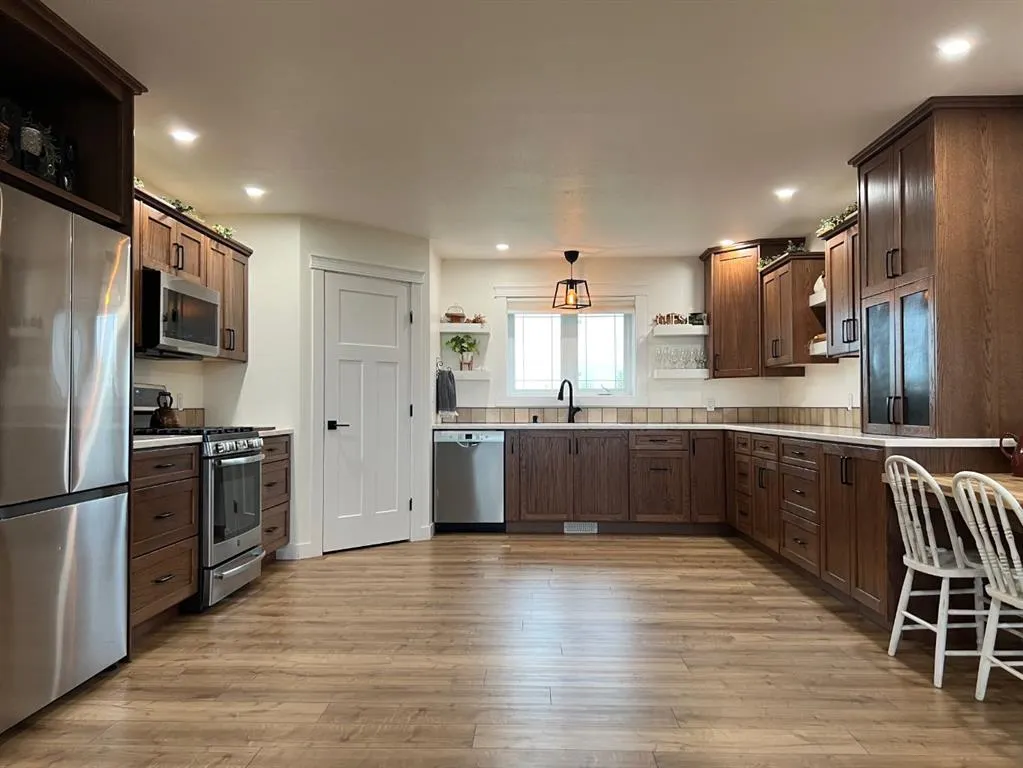 92008 Range Road 195
