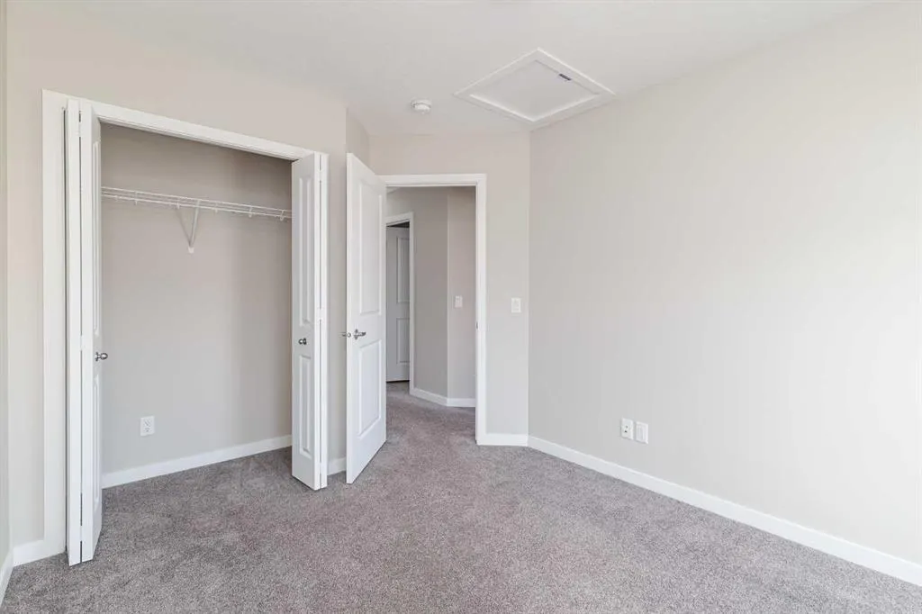 25 Sunrise Way