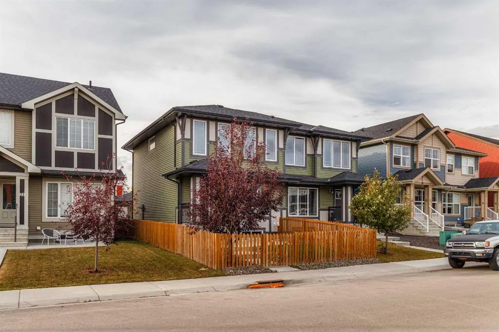 25 Sunrise Way