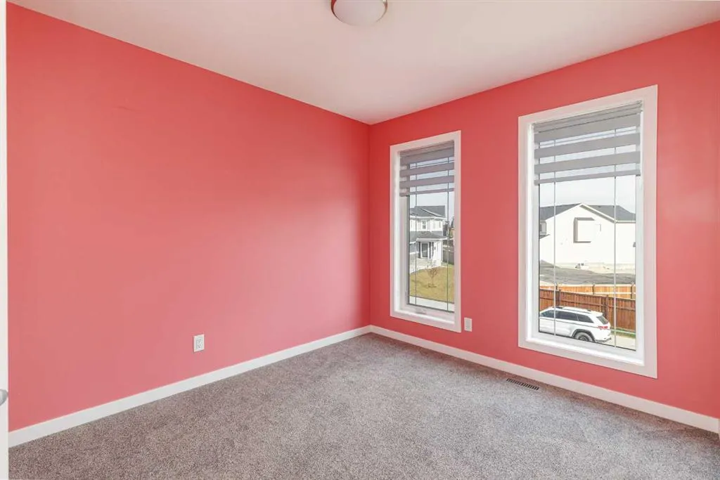 25 Sunrise Way