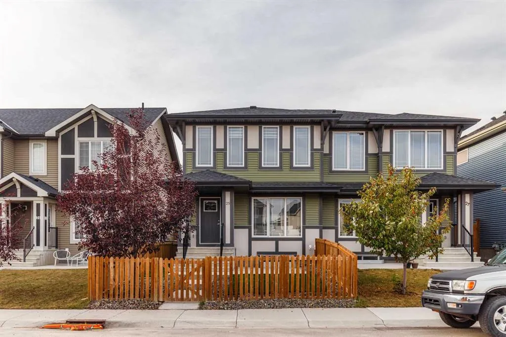 25 Sunrise Way