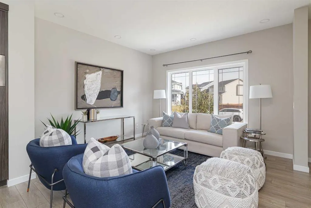 25 Sunrise Way