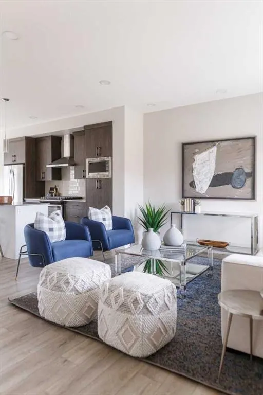 25 Sunrise Way
