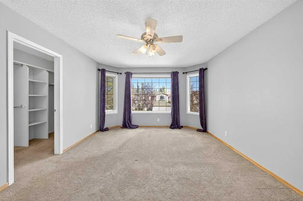 138 Hampstead Circle NW