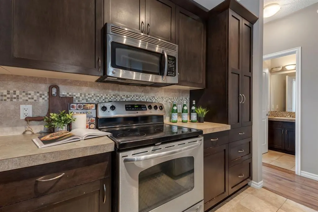 4 Kingsland Close SE, #2315