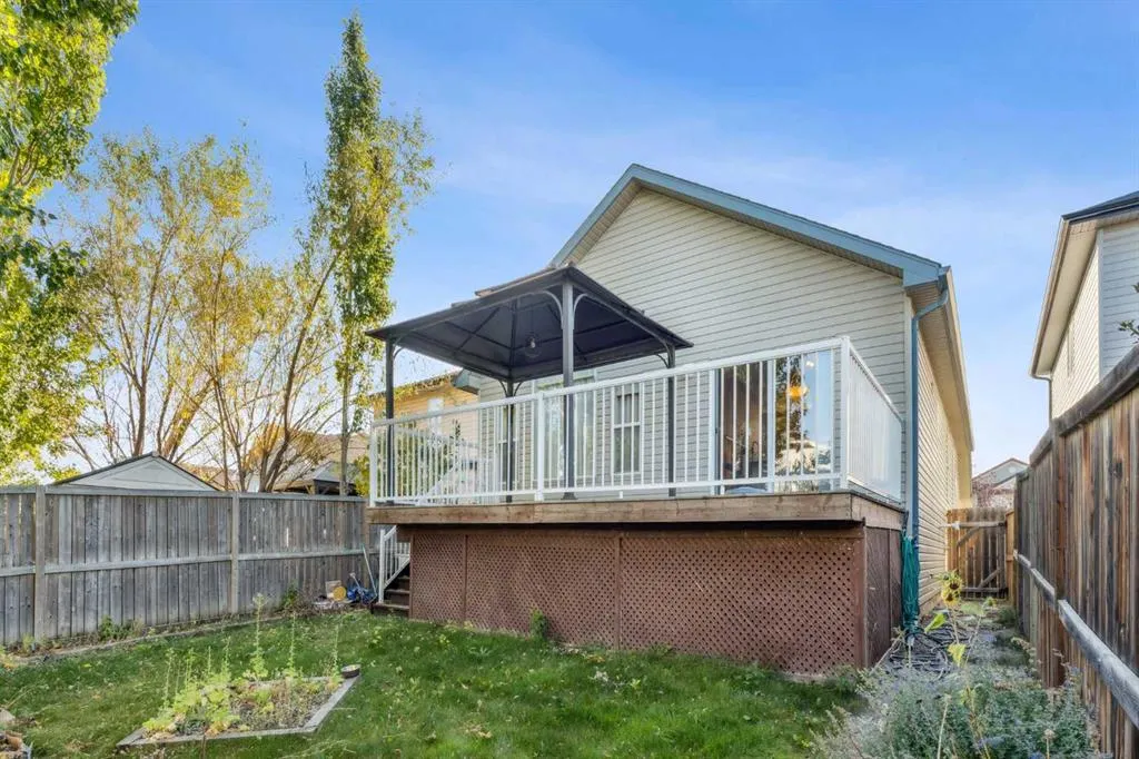 1048 Bridlemeadows Manor SW