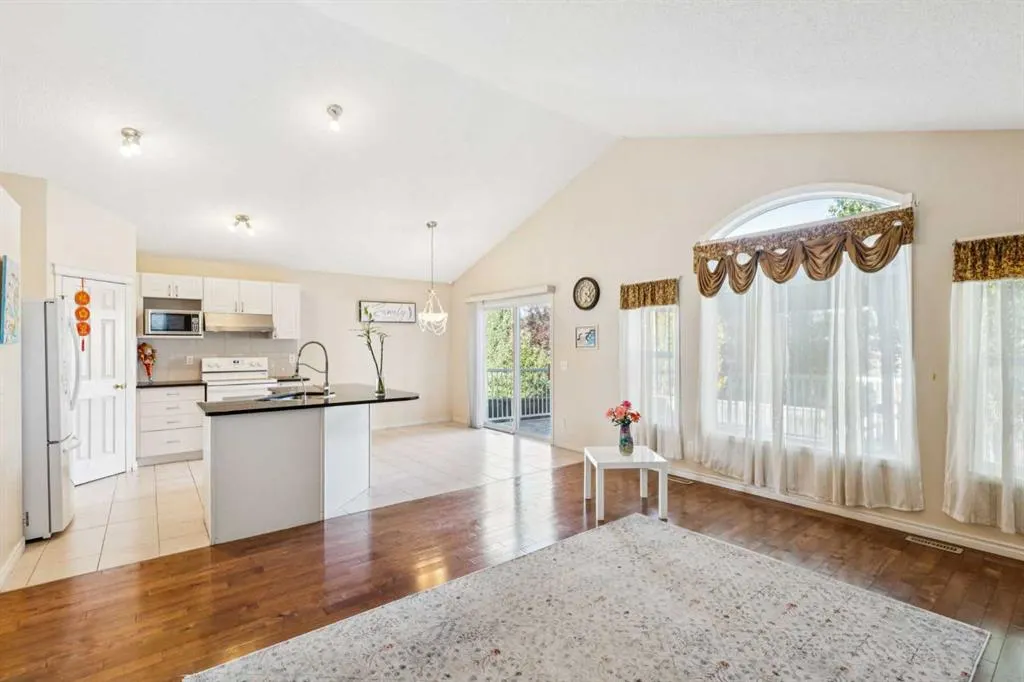 1048 Bridlemeadows Manor SW