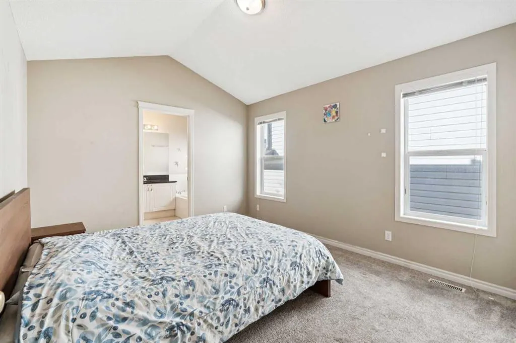 1048 Bridlemeadows Manor SW