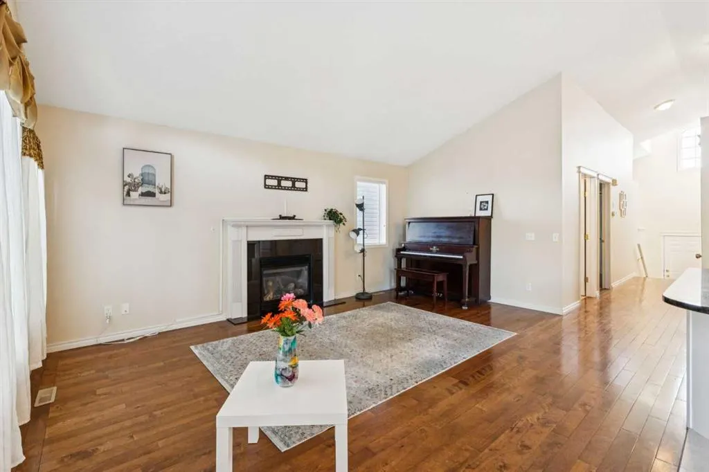 1048 Bridlemeadows Manor SW