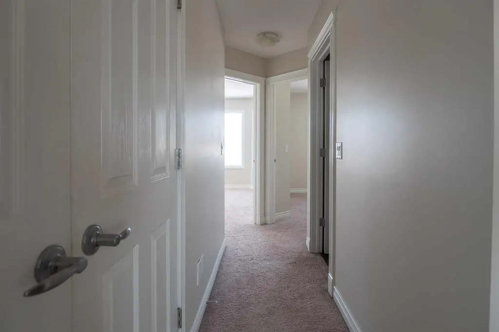 458 Walnut Crescent