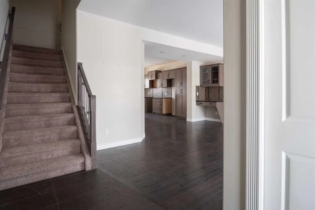458 Walnut Crescent