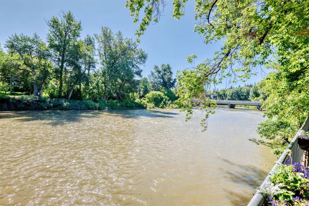 120 24 Avenue SW, #103