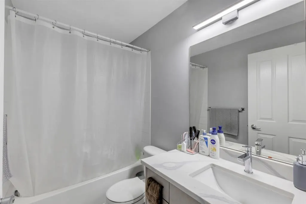 1400 Taradale Drive NE, #1422