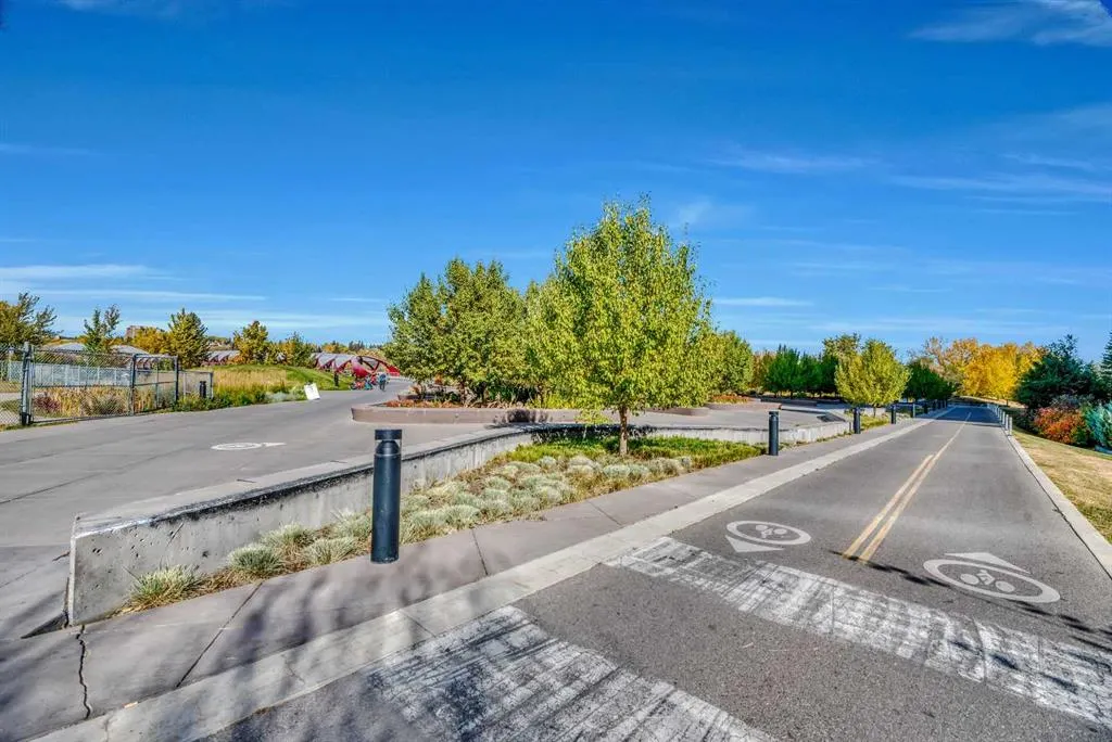 821 3 Avenue SW, #11